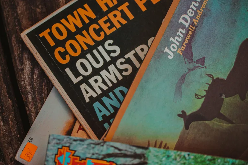10 Classic Country Songs That Hit Different When You're From Jacksonville