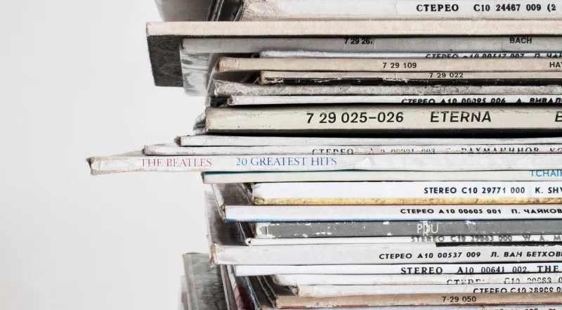 Digging for Gold: The Jacksonville DJ Who Pulls Forgotten Country Records Out of Estate Sales and Puts Them Back on the Air