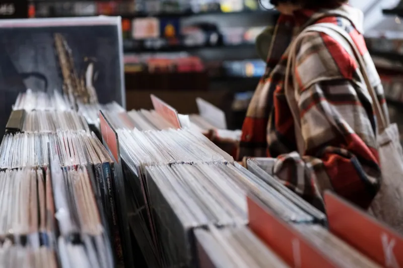 Wax and Wisdom: The Jacksonville Collectors Turning Spare Rooms Into Country Music Shrines