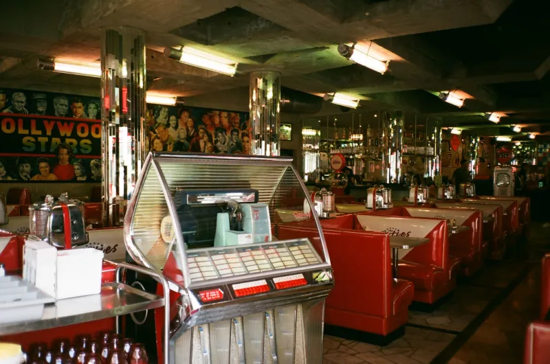 Quarters, Classics, and Conviction: The Jacksonville Dive Bar That Never Plugged Into the Stream